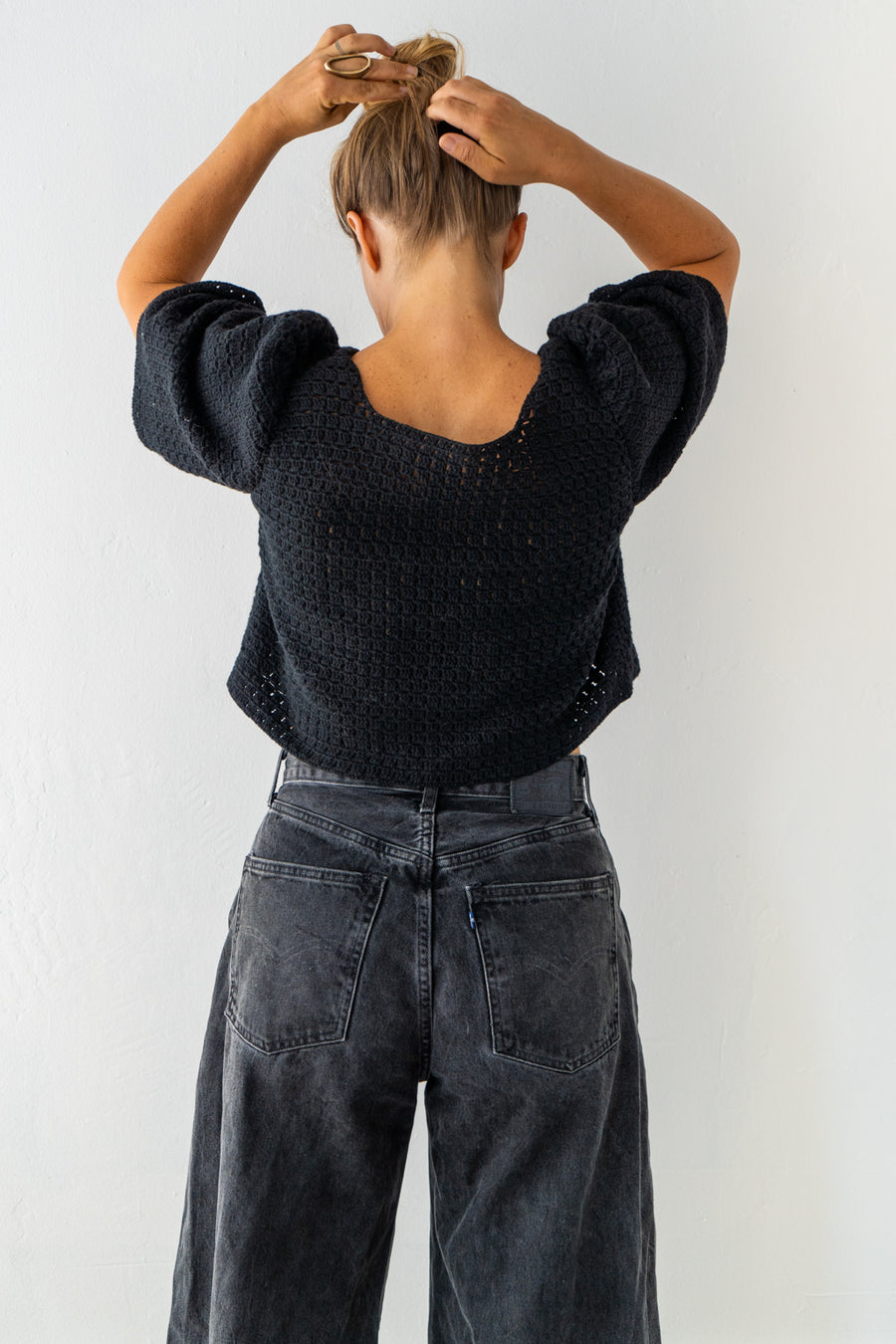HAND CROCHET BUBBLE SLEEVE TOP