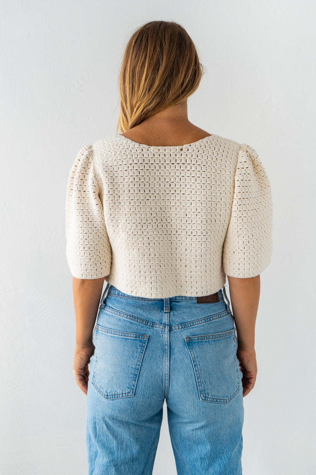 HAND CROCHET BUBBLE SLEEVE TOP